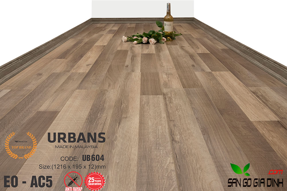 Sàn gỗ UrbansFloor 12mm UB604-2