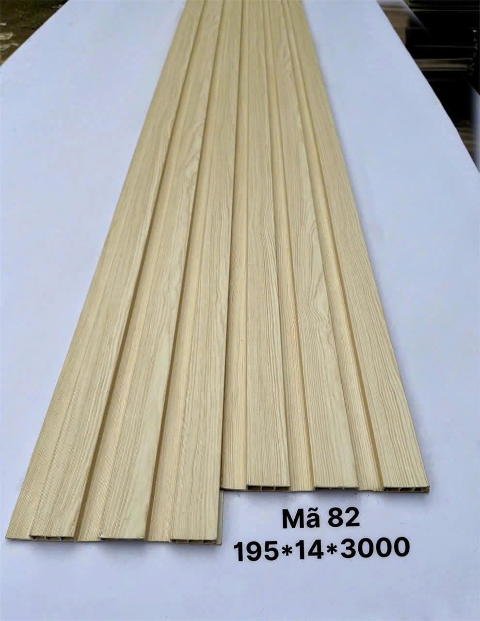 Lam sóng PVC 3 sóng thấp mã 82, quy cách 14 × 195 × 3000mm