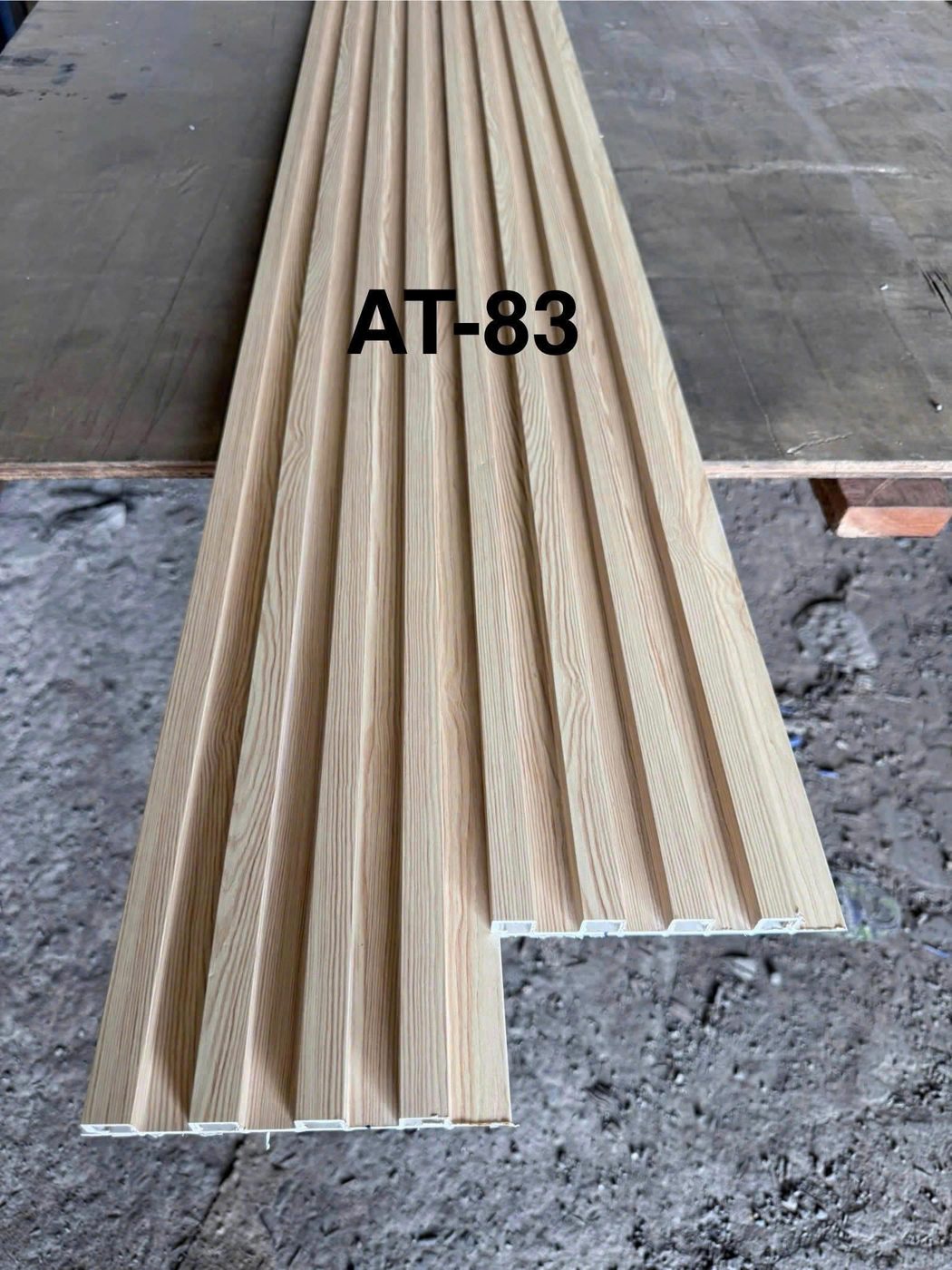 Lam sóng PVC 4 sóng cao mã AT-83, quy cách 17 × 155 × 2900mm