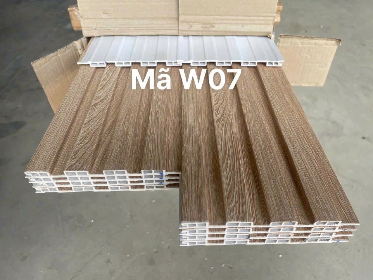 Lam sóng PVC 4 sóng thấp mã W07, quy cách 9 × 150 × 2900mm