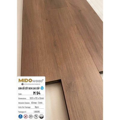 Sàn gỗ Midowood cốt đen M94 12mm – ảnh thật