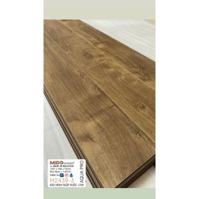 Sàn gỗ Midowood tỷ trọng cao M2439-3 12mm – ảnh thật