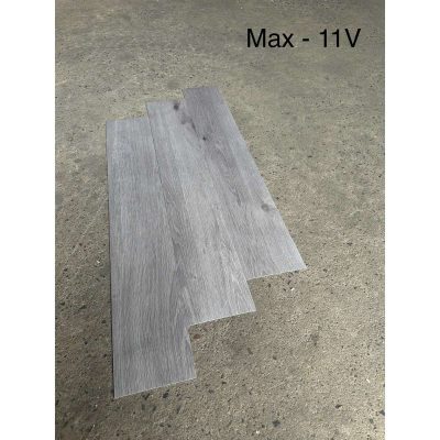 Sàn nhựa dán 2mm Max 11V – ảnh thật