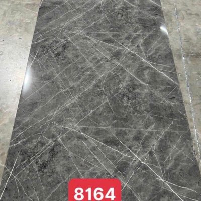 Tấm nhựa PVC vân đá 8164 màu xám đậm, vân chỉ