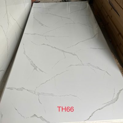 Tấm nhựa PVC vân đá TH66 màu trắng, vân mây
